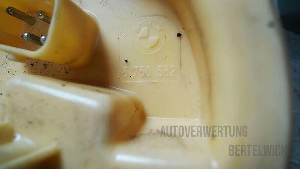 Foto: KRAFTSTOFFPUMPE eines BMW 318d touring GLXi