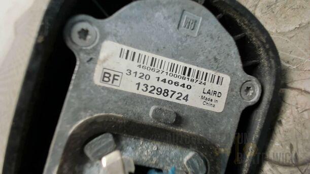 Foto: DACHANTENNE / HAIFLOSSENANTENNE eines Opel Astra 1.7 CDTI DPF Sports Tourer GLXi