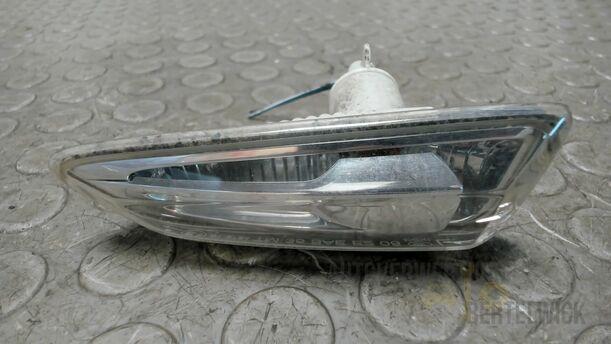 Foto: BLINKER LINKS eines Opel Astra 1.7 CDTI DPF Sports Tourer GLXi