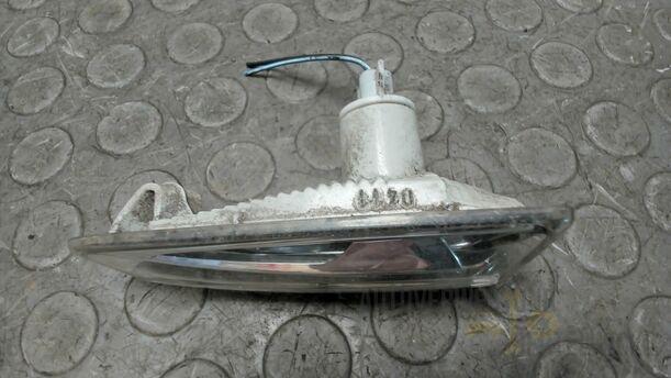 Foto: BLINKER LINKS eines Opel Astra 1.7 CDTI DPF Sports Tourer GLXi