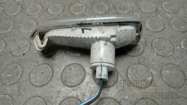 Foto: BLINKER LINKS eines Opel Astra 1.7 CDTI DPF Sports Tourer GLXi