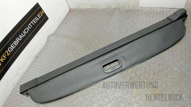Foto: LADERAUMABDECKUNG eines Opel Astra 1.7 CDTI DPF Sports Tourer GLXi