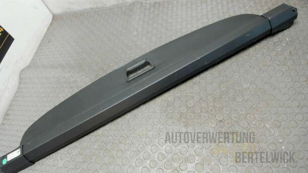 Foto: LADERAUMABDECKUNG eines Opel Astra 1.7 CDTI DPF Sports Tourer GLXi