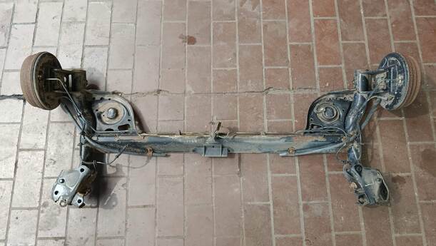 Foto: HINTERACHSE eines Nissan Micra 1.2