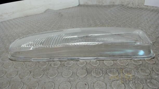 Foto: SCHEINWERFERGLAS RECHTS eines Ford Mondeo Turnier