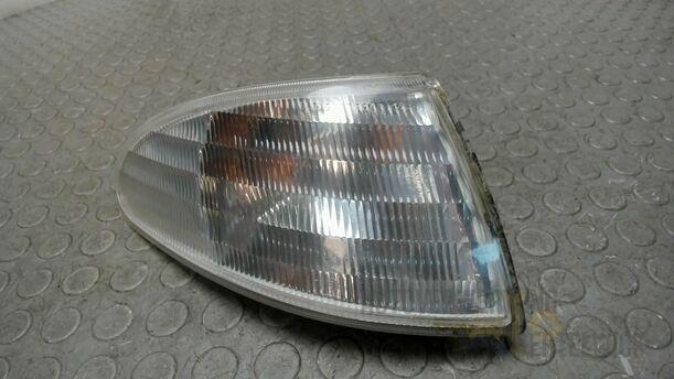 Foto: BLINKER RECHTS eines Ford Mondeo Turnier