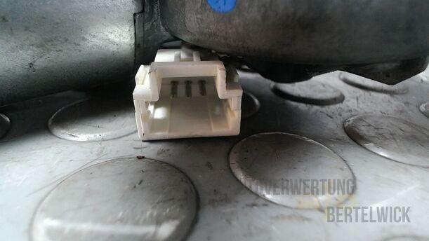 Foto: SCHEIBENWISCHERMOTOR HINTEN eines Nissan Micra 1.2
