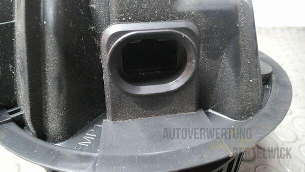 Foto: HEIZUNGSGEBLÄSE eines Nissan Micra 1.2