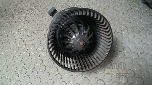 Foto: HEIZUNGSGEBLÄSE eines Nissan Micra 1.2