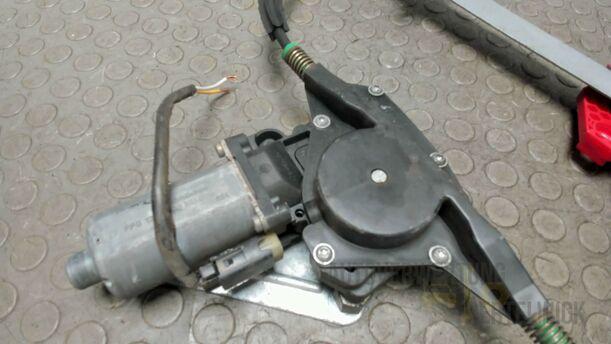 Foto: FENSTERHEBER VORNE LINKS eines Ford Mondeo Turnier