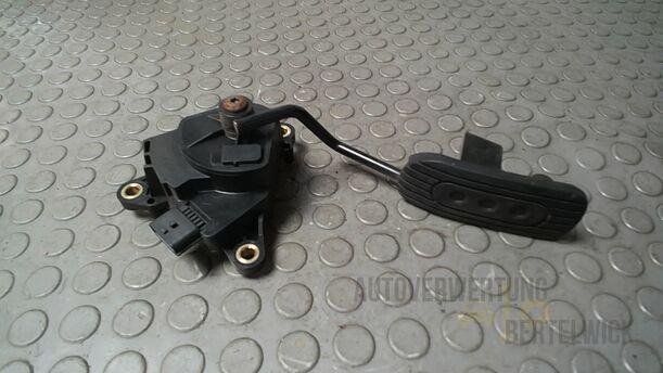 Foto: GASPEDAL eines Nissan Micra 1.2