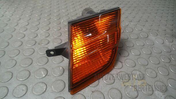 Foto: BLINKER LINKS eines Nissan Micra 1.2