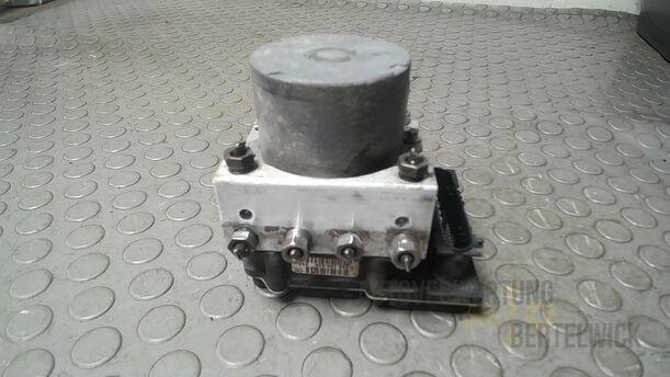 Foto: HAUPTBREMSAGGREGAT ABS eines Nissan Micra 1.2 Fun
