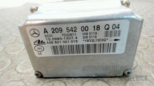 Foto: QUERBESCHLEUNINGUNGSSENOR / DREHRATENSENSOR eines Mercedes-Benz C 220 CDI Fun