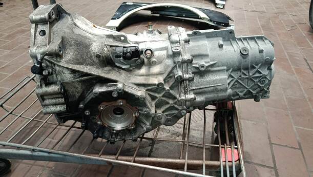 Foto: SCHALTGETRIEBE HEN (160000km) eines Audi A4 Cabriolet 2.5 TDI Fun