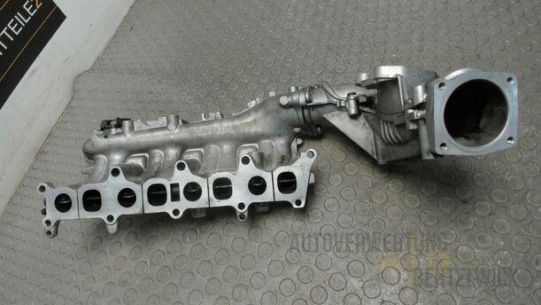 Foto: ANSAUGKRÜMMER / SAUGROHR eines Opel Astra 1.7 CDTI DPF Sports Tourer Fun