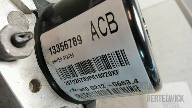Foto: HAUPTBREMSAGGREGAT ABS eines Opel Astra 1.7 CDTI DPF Sports Tourer Fun