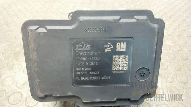 Foto: HAUPTBREMSAGGREGAT ABS eines Opel Astra 1.7 CDTI DPF Sports Tourer Fun