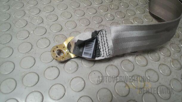 Foto: SICHERHEITSGURT HINTEN LINKS ( CABRIO ) eines Audi A4 Cabriolet 2.5 TDI Fun