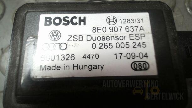 Foto: DUOSENSOR/ QUERBESCHLEUNIGUNGSSENSOR eines Audi A4 Cabriolet 2.5 TDI Fun