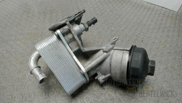 Foto: ÖLFILTER / ÖLKÜHLER eines Opel Astra 1.7 CDTI DPF Sports Tourer Fun