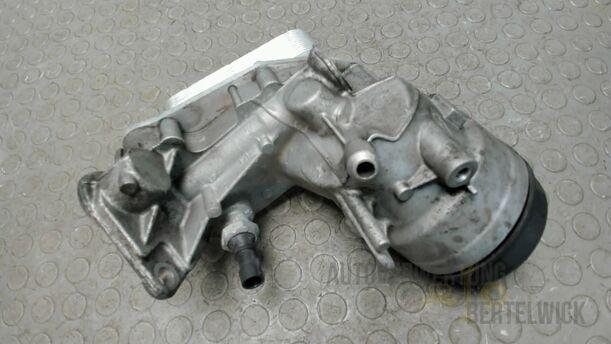 Foto: ÖLFILTER / ÖLKÜHLER eines Opel Astra 1.7 CDTI DPF Sports Tourer Fun
