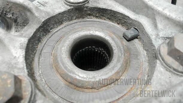 Foto: ACHSSCHENKEL VORNE LINKS eines Opel Astra 1.7 CDTI DPF Sports Tourer Fun
