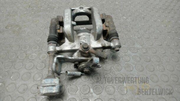 Foto: BREMSSATTEL HINTEN LINKS eines Opel Astra 1.7 CDTI DPF Sports Tourer Fun