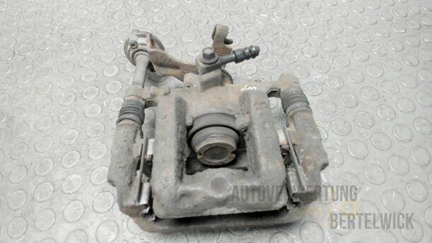 Foto: BREMSSATTEL HINTEN RECHTS eines Opel Astra 1.7 CDTI DPF Sports Tourer Fun