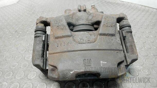 Foto: BREMSSATTEL VORNE LINKS eines Opel Astra 1.7 CDTI DPF Sports Tourer Fun