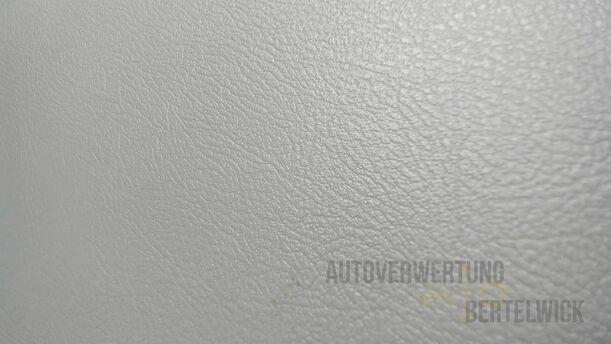 Foto: HANDSCHUHFACH eines Honda Civic 1.8i-VTEC Fun
