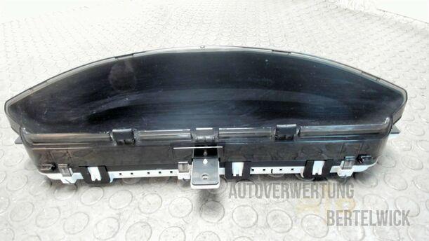 Foto: INFORMATIONSDISPLAY / BILDSCHIRM eines Honda Civic 1.8i-VTEC Fun