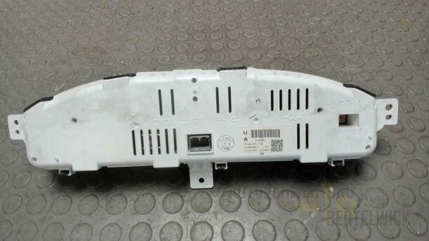 Foto: INFORMATIONSDISPLAY / BILDSCHIRM eines Honda Civic 1.8i-VTEC Fun