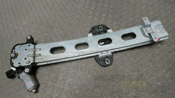 Foto: FENSTERHEBER VORNE LINKS eines Honda Civic 1.8i-VTEC Fun