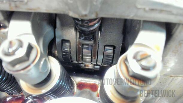 Foto: ZYLINDERKOPF ( R18A1 ) eines Honda Civic 1.8i-VTEC Fun