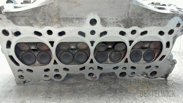 Foto: ZYLINDERKOPF ( R18A1 ) eines Honda Civic 1.8i-VTEC Fun
