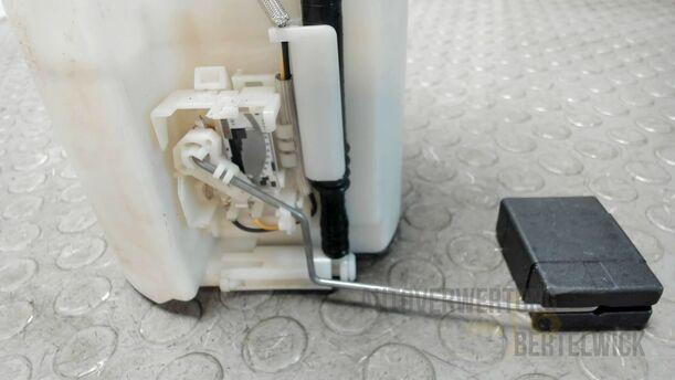 Foto: KRAFTSTOFFPUMPE eines Honda Civic 1.8i-VTEC Fun