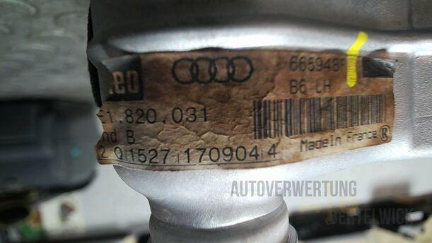 Foto: WÄRMETAUSCHER eines Audi A4 Cabriolet 2.5 TDI Fun