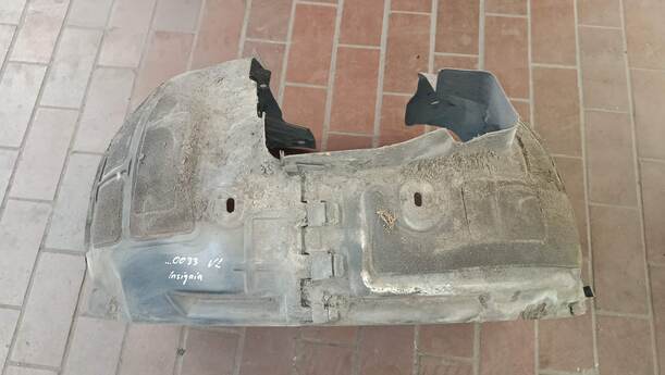 Foto: RADHAUSSCHALE/ INNENRADHAUS VORN LINKS eines Opel Insignia 2.0 CDTI ecoFLEX Start/Stop Attraction