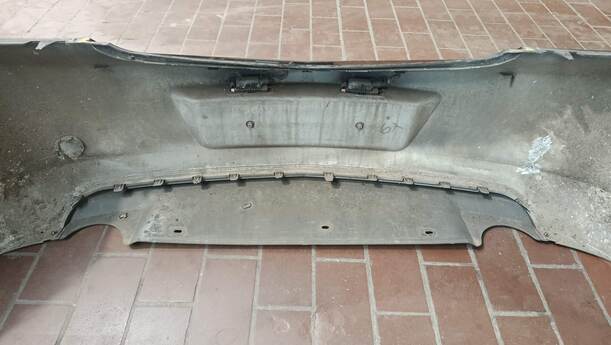 Foto: STOSSFÄNGER/ STOßSTANGE HINTEN ( SCHRÄGHECK ) eines Opel Insignia 2.0 CDTI ecoFLEX Start/Stop Attraction