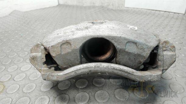 Foto: BREMSSATTEL VORN RECHTS eines Honda Civic 1.8i-VTEC Attraction