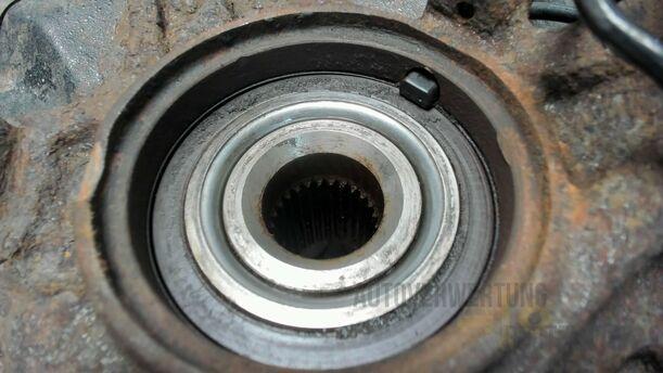Foto: ACHSSCHENKEL VORNE LINKS eines Honda Civic 1.8i-VTEC Attraction