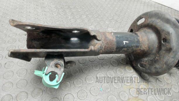 Foto: FEDERBEIN VORNE LINKS eines Honda Civic 1.8i-VTEC Attraction