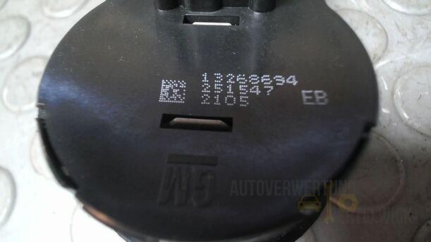 Foto: LICHTSCHALTER eines Opel Insignia 2.0 CDTI ecoFLEX Start/Stop Attraction