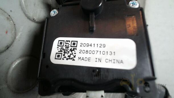 Foto: BLINKSCHALTER/ KOMBISCHALTER eines Opel Insignia 2.0 CDTI ecoFLEX Start/Stop Attraction