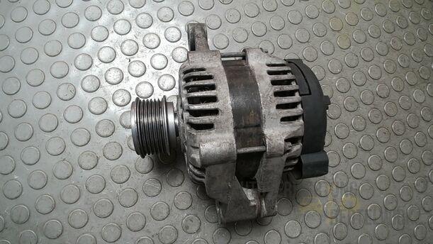 Foto: LICHTMASCHINE ( 100A ) eines Opel Insignia 2.0 CDTI ecoFLEX Start/Stop Attraction