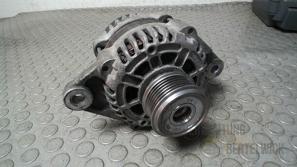 Foto: LICHTMASCHINE ( 100A ) eines Opel Insignia 2.0 CDTI ecoFLEX Start/Stop Attraction