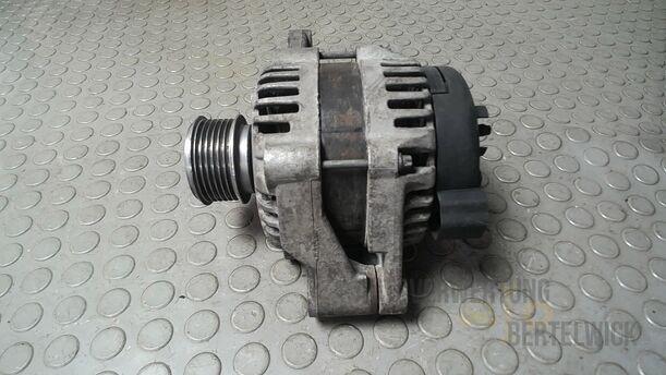 Foto: LICHTMASCHINE ( 100A ) eines Opel Insignia 2.0 CDTI ecoFLEX Start/Stop Attraction