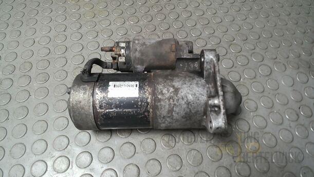 Foto: ANLASSER ( SCHALTGETRIEBE ) eines Opel Insignia 2.0 CDTI ecoFLEX Start/Stop Attraction