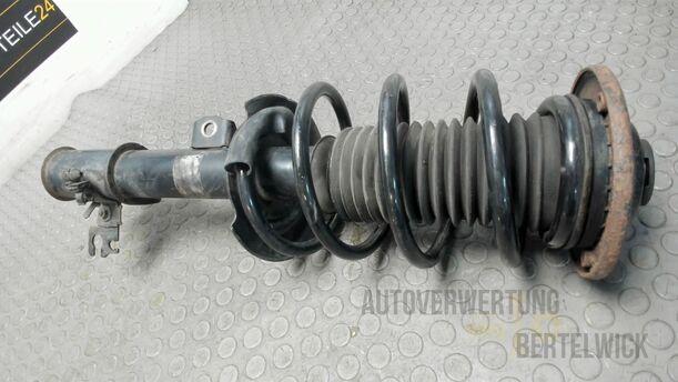 Foto: FEDERBEIN VORNE LINKS eines Opel Vectra 2.0 DTI Caravan Attraction